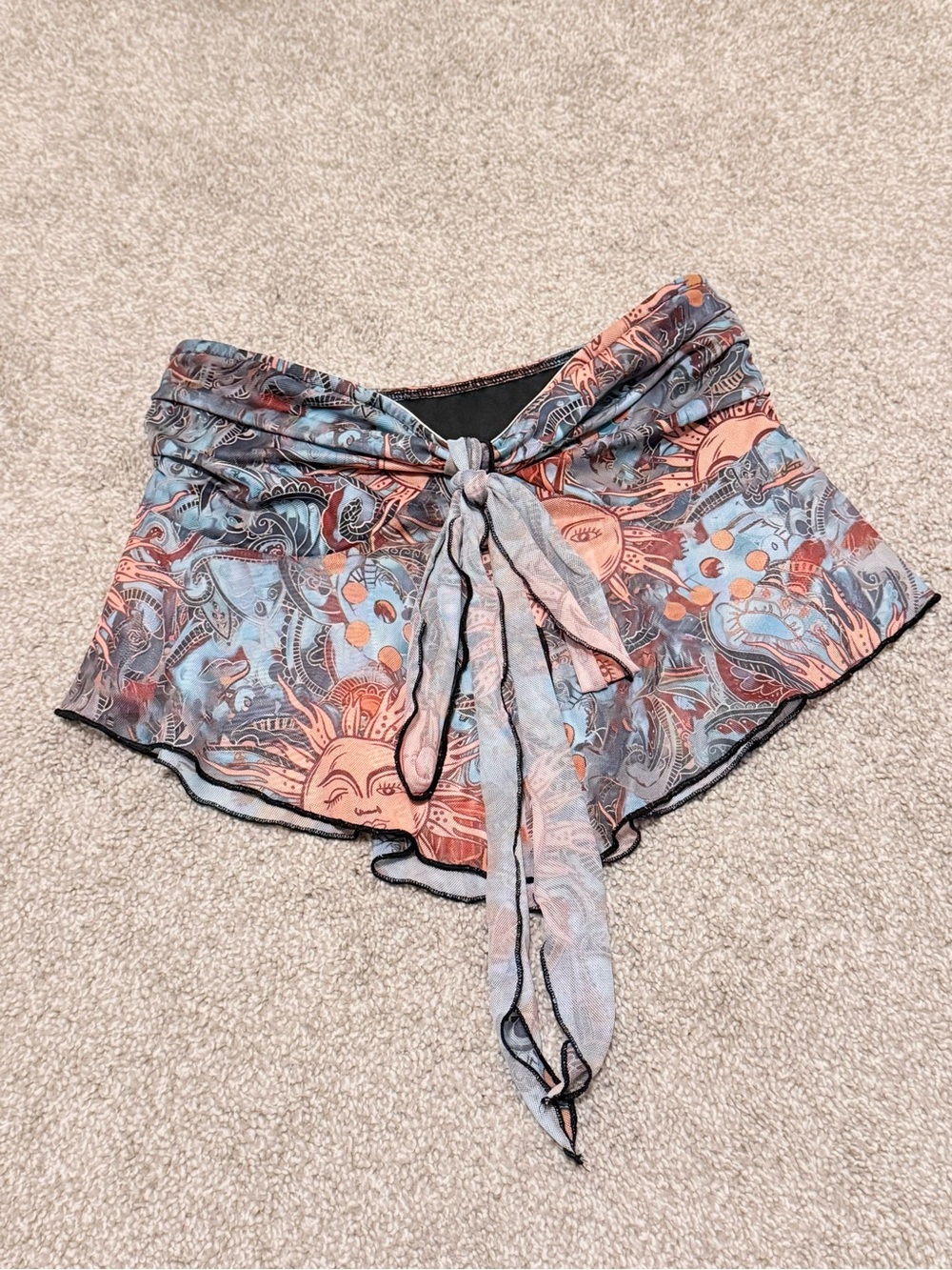 Women’s Strapless Printed Crop Top